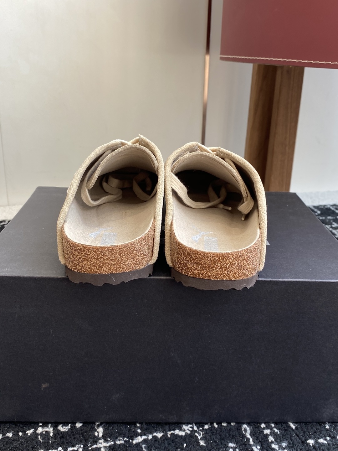 代购级puma x Birkenstock 彪马x勃肯鞋情侣款 包头鞋皮革绒面双扣时尚休闲平底鞋 牛皮绒