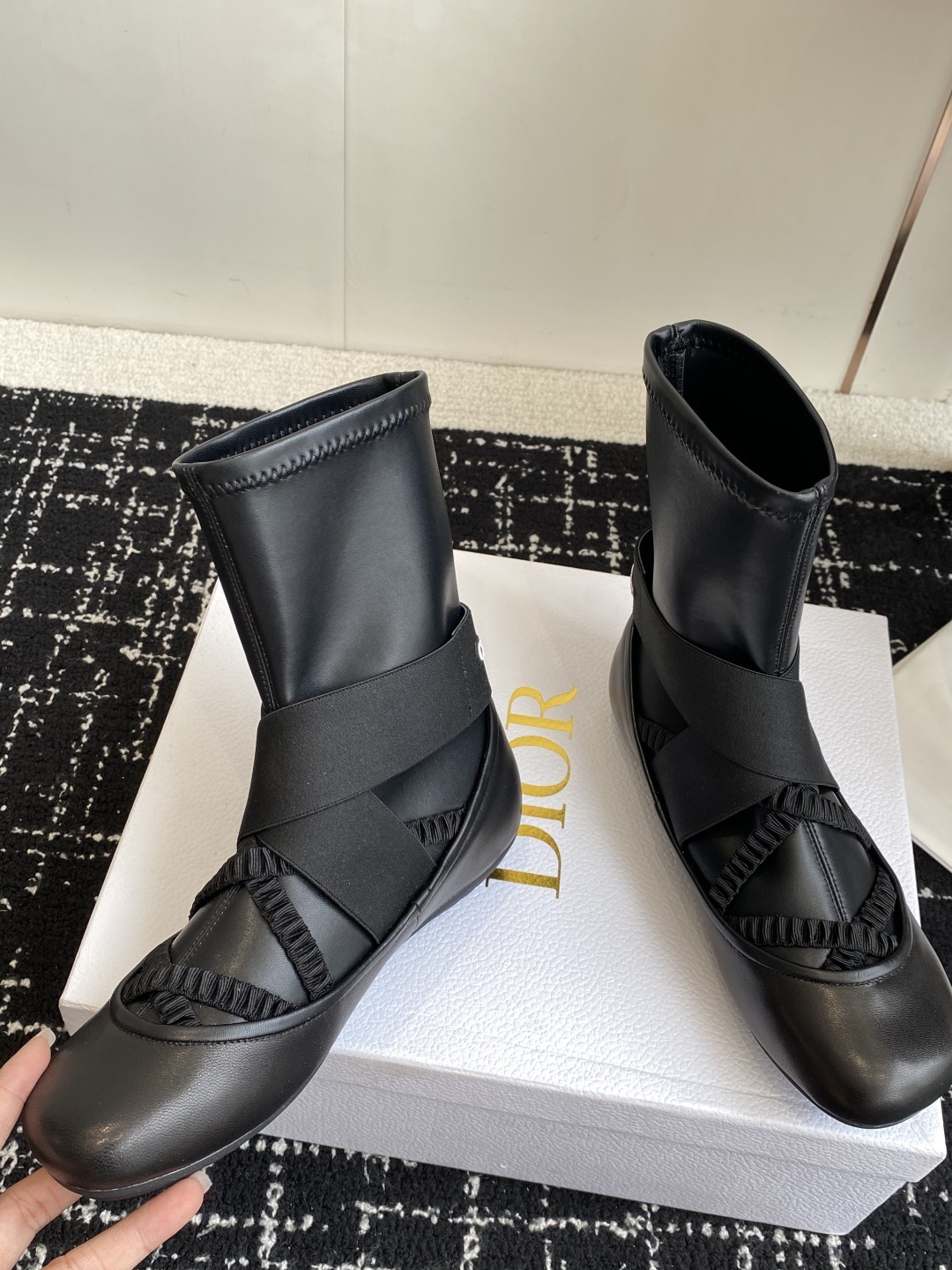 代购级Dior 2025fall早秋系列鞋履芭蕾舞弹力靴 这谁不心动太美了吧! Dior简直就是掌管美学