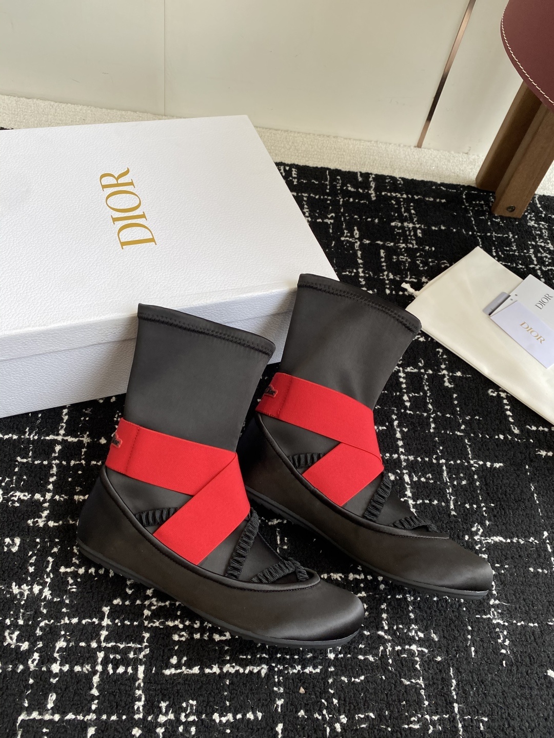 代购级Dior 2025fall早秋系列鞋履芭蕾舞弹力靴 这谁不心动太美了吧! Dior简直就是掌管美学