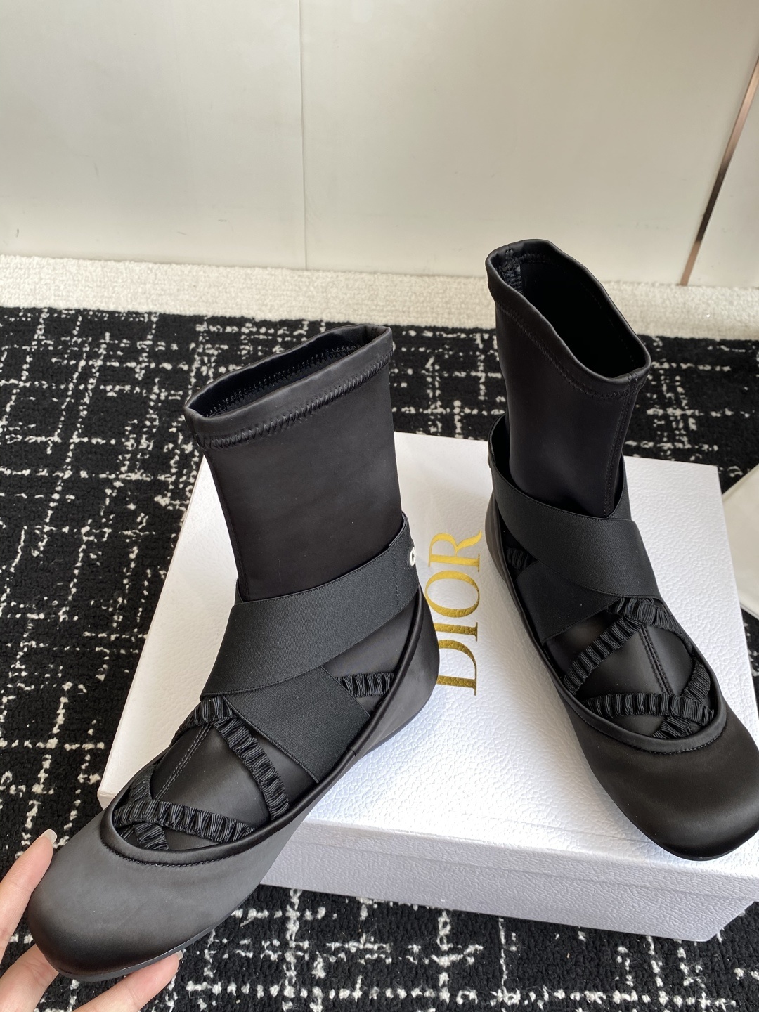 代购级Dior 2025fall早秋系列鞋履芭蕾舞弹力靴 这谁不心动太美了吧! Dior简直就是掌管美学