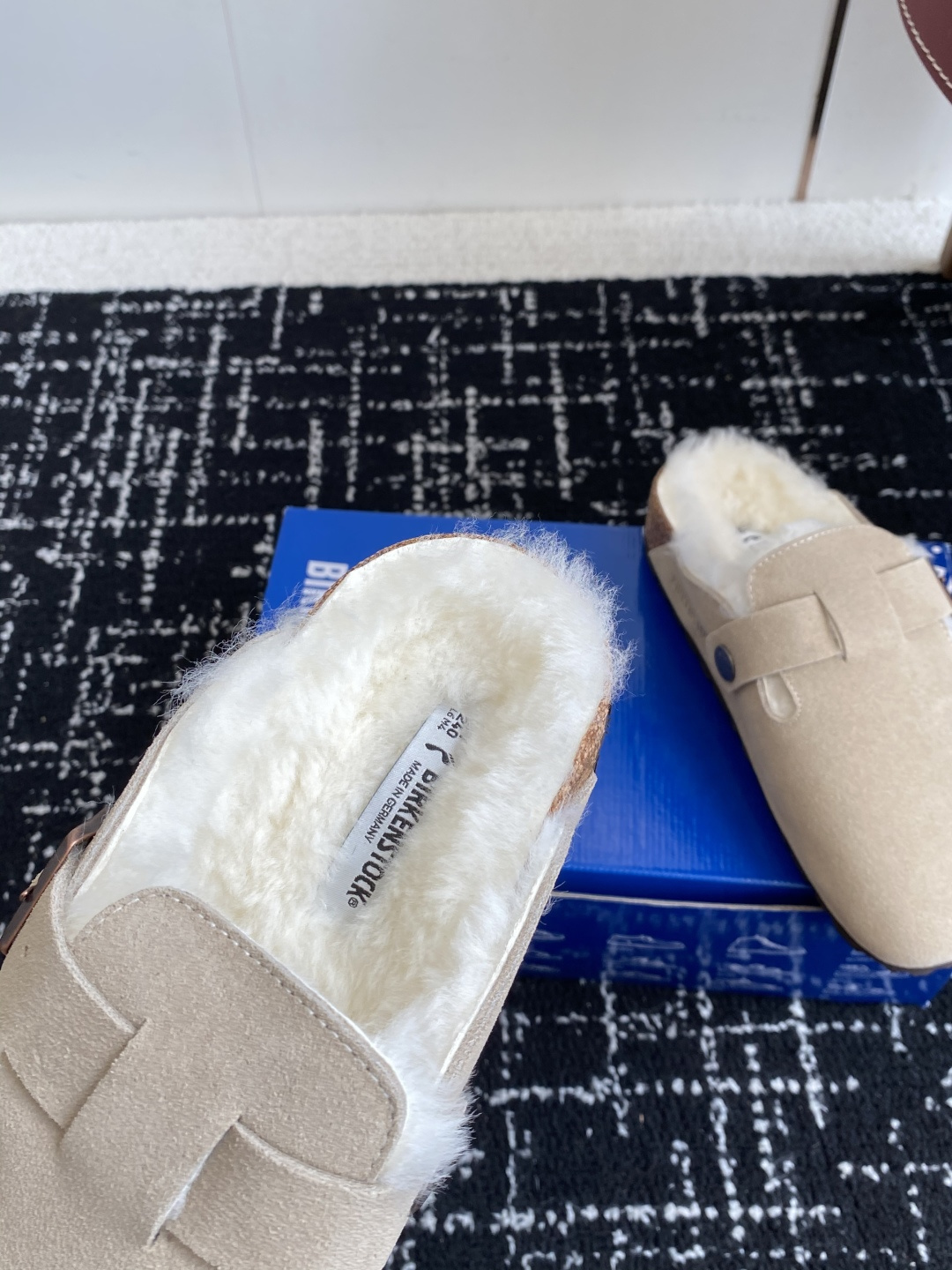 代购级勃肯_包头 毛毛拖鞋 BIRKENSTOCK毛毛鞋加绒软木拖鞋外穿Arizona系列万年经典勃肯强