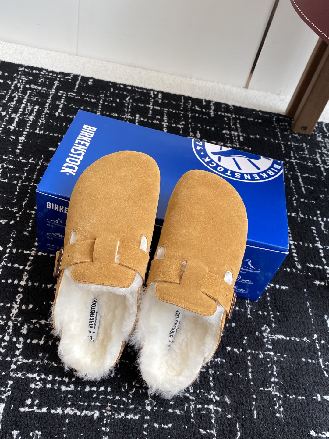 代购级勃肯_包头 毛毛拖鞋 BIRKENSTOCK毛毛鞋加绒软木拖鞋外穿Arizona系列万年经典勃肯强