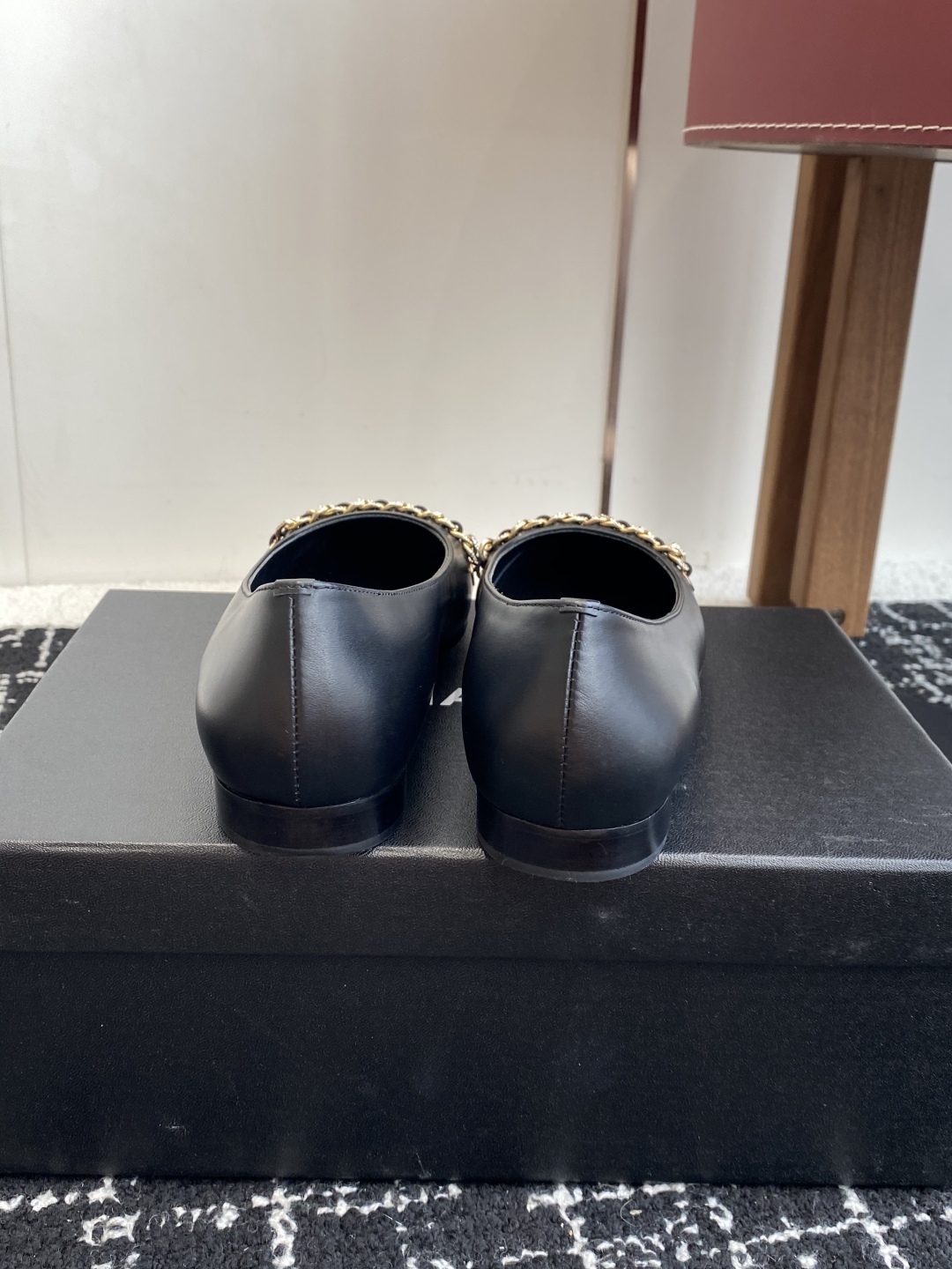 代购级Chanel 25ss 春夏系列 链条 芭蕾舞鞋设计手工车线非常耗时耗力独特大底双拼做法让你不经意