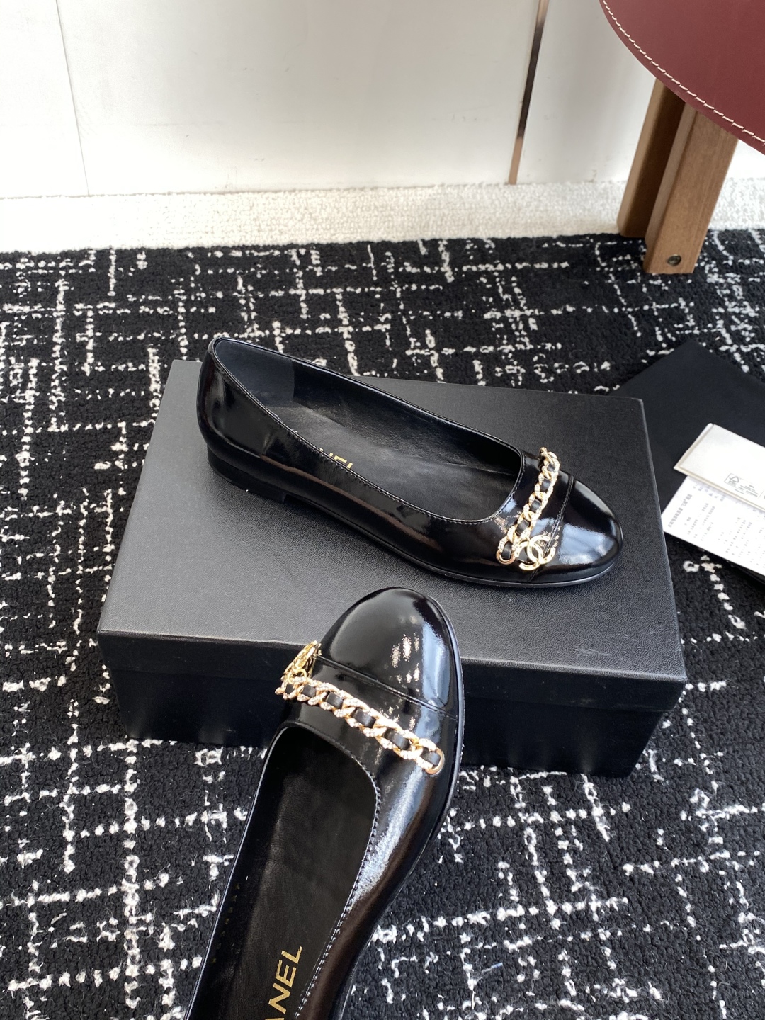 代购级Chanel 25ss 春夏系列 链条 芭蕾舞鞋设计手工车线非常耗时耗力独特大底双拼做法让你不经意