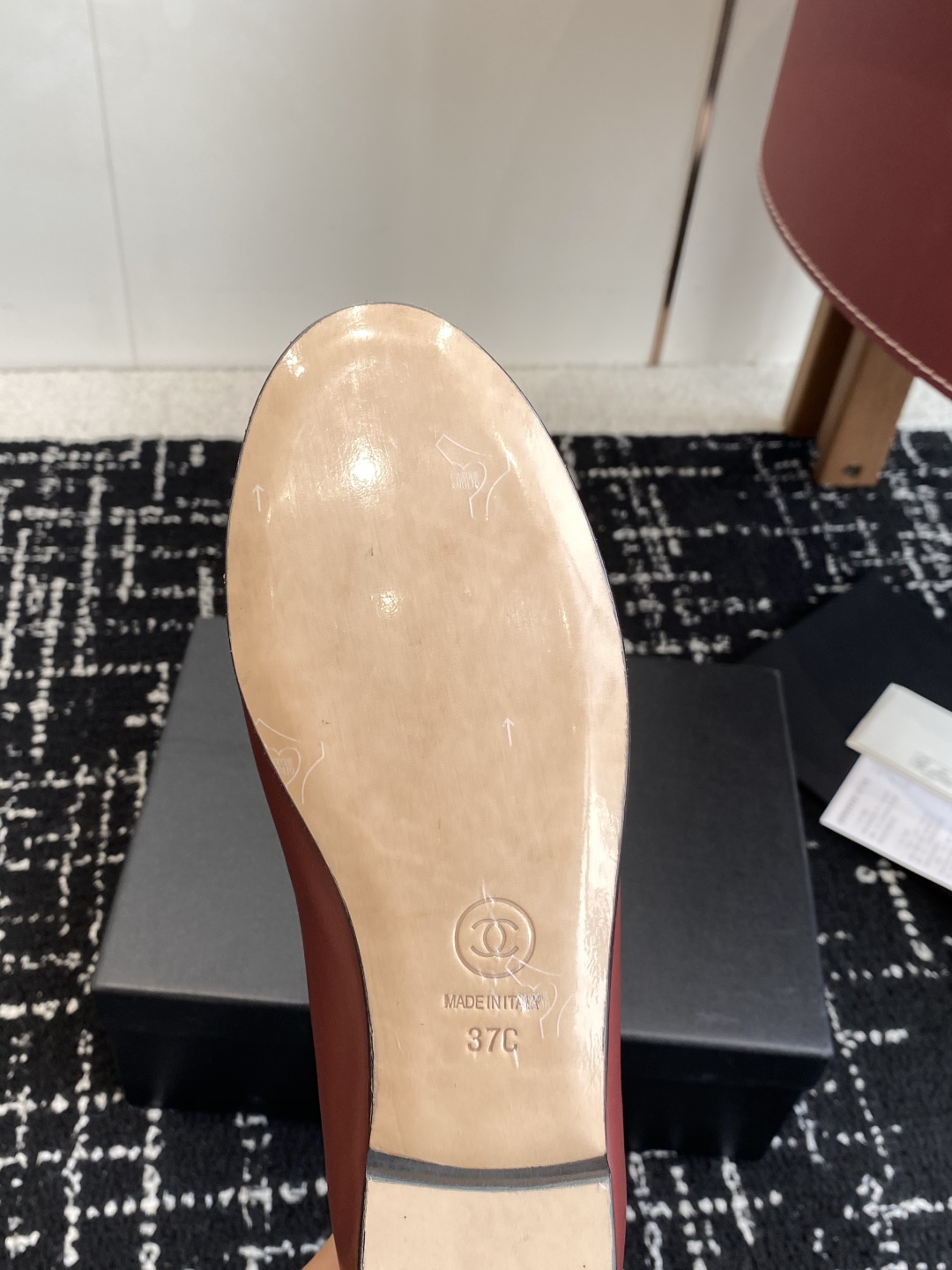 代购级Chanel 25ss 春夏系列 链条 芭蕾舞鞋设计手工车线非常耗时耗力独特大底双拼做法让你不经意