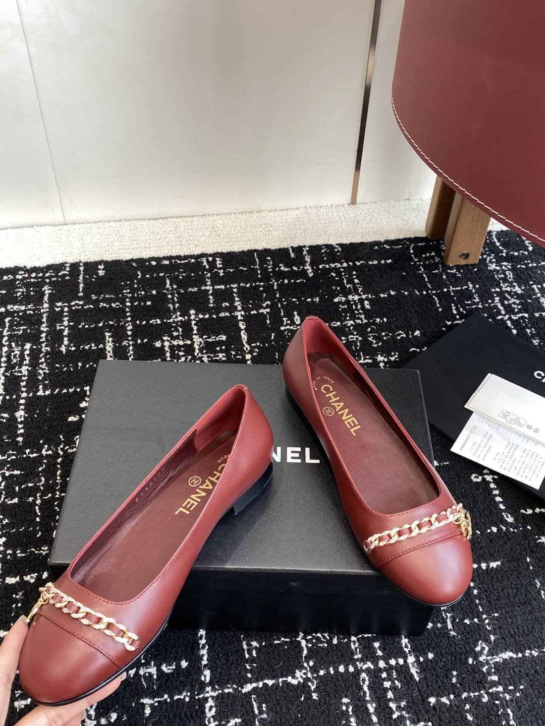 代购级Chanel 25ss 春夏系列 链条 芭蕾舞鞋设计手工车线非常耗时耗力独特大底双拼做法让你不经意