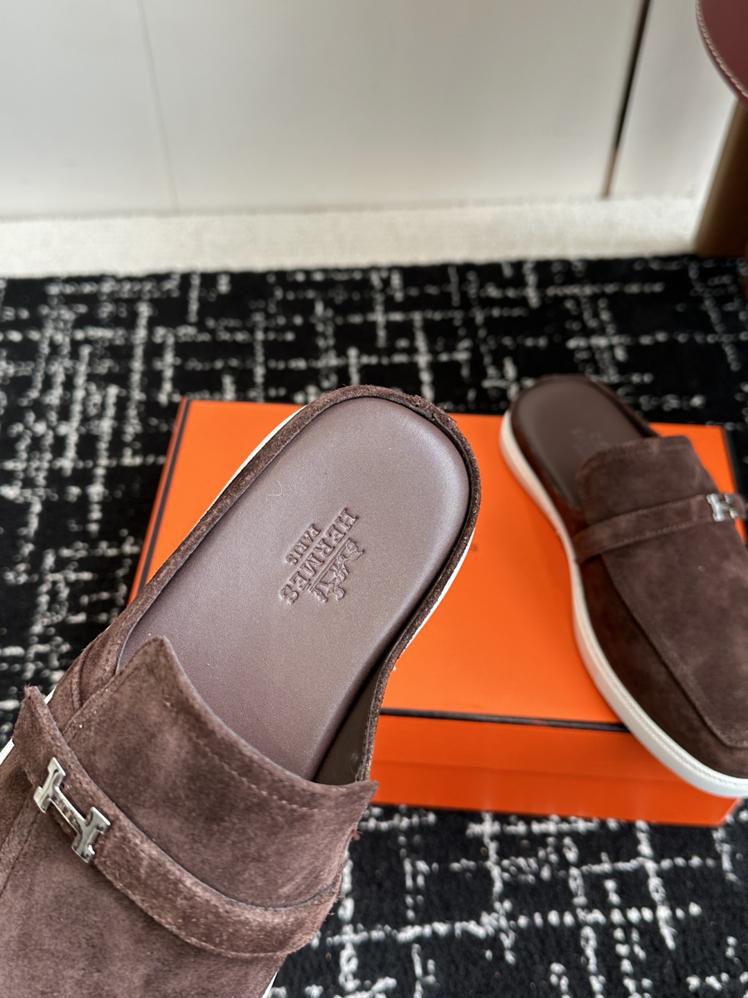 代购级男士+10 hermes ss 25new arrival～ H家 情侣款 穆勒拖鞋新品h家圆头造