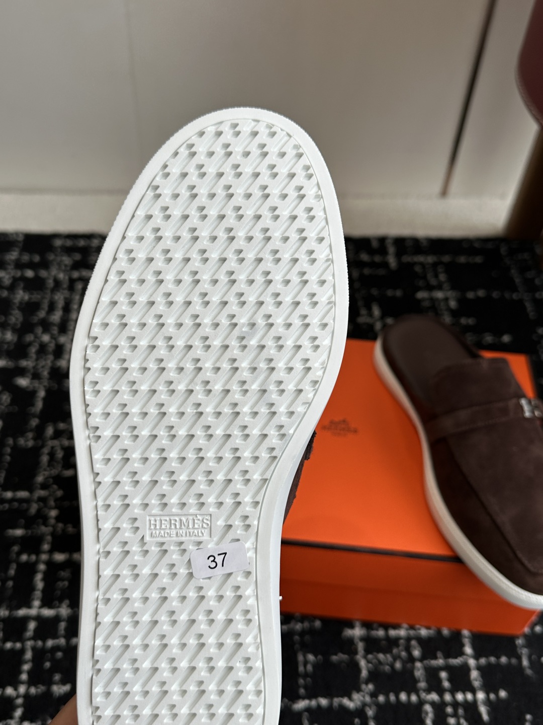 代购级男士+10 hermes ss 25new arrival～ H家 情侣款 穆勒拖鞋新品h家圆头造