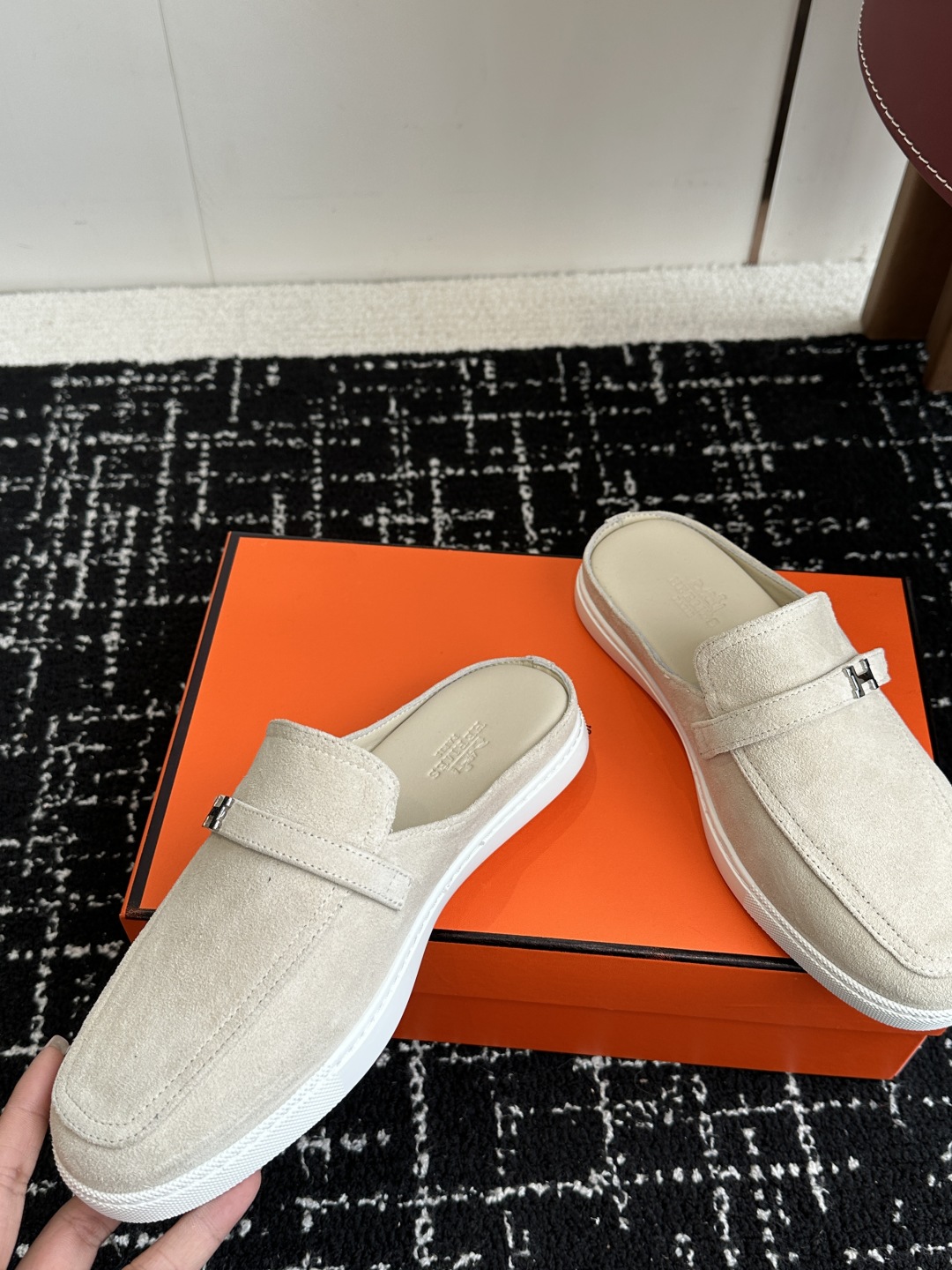 代购级男士+10 hermes ss 25new arrival～ H家 情侣款 穆勒拖鞋新品h家圆头造