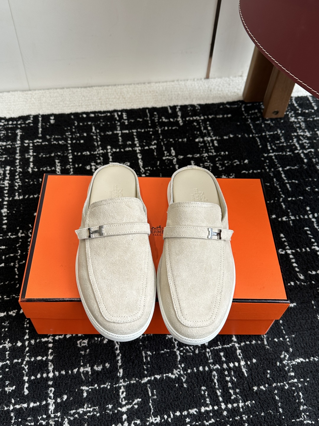 代购级男士+10 hermes ss 25new arrival～ H家 情侣款 穆勒拖鞋新品h家圆头造
