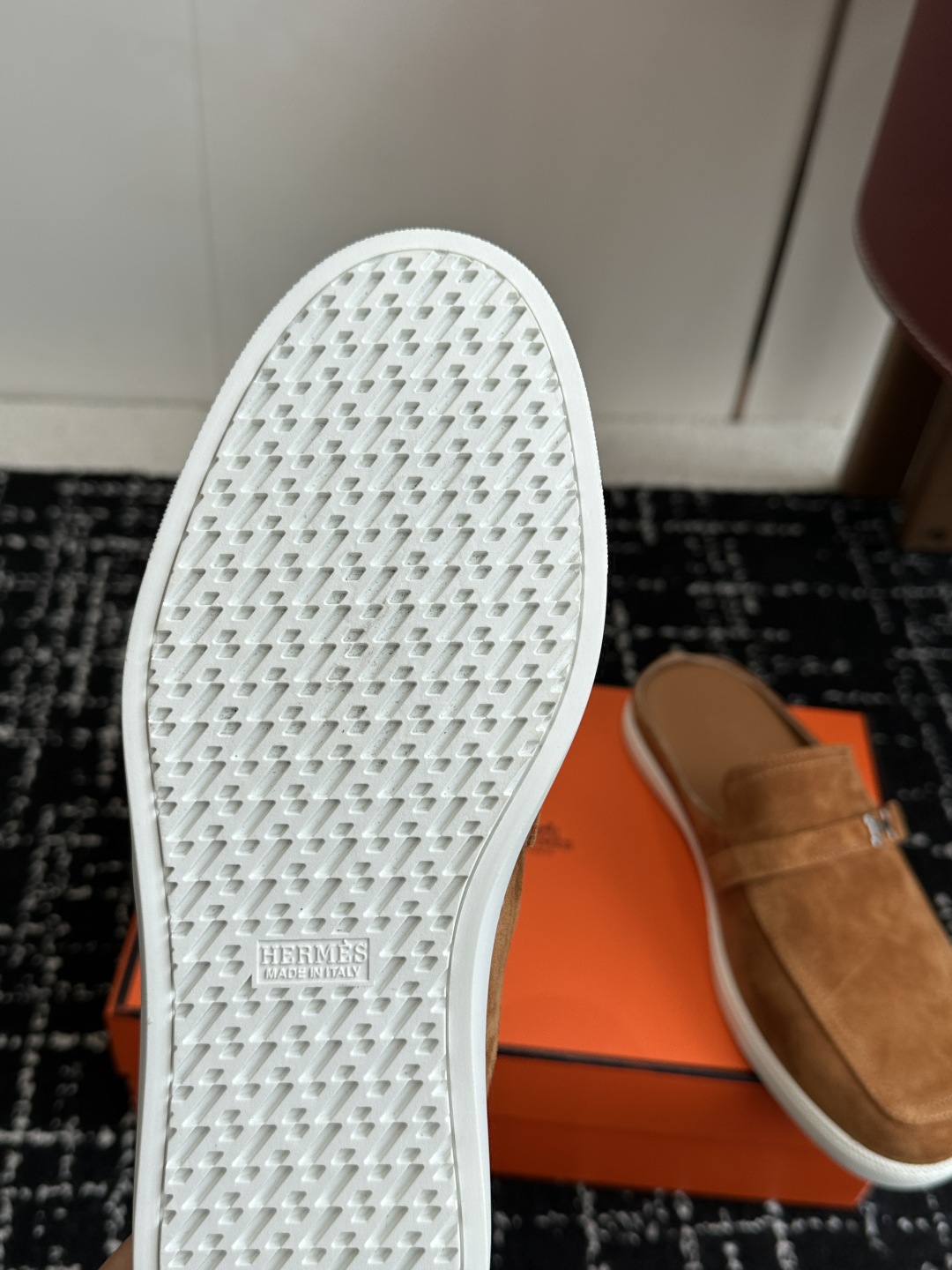 代购级男士+10 hermes ss 25new arrival～ H家 情侣款 穆勒拖鞋新品h家圆头造