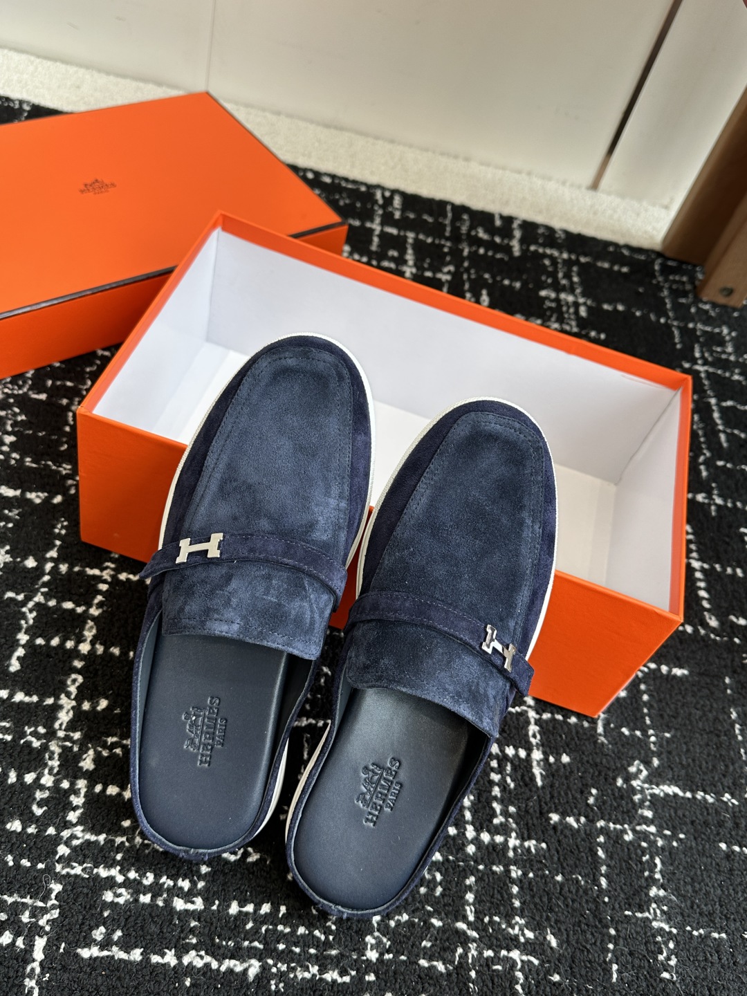 代购级男士+10 hermes ss 25new arrival～ H家 情侣款 穆勒拖鞋新品h家圆头造