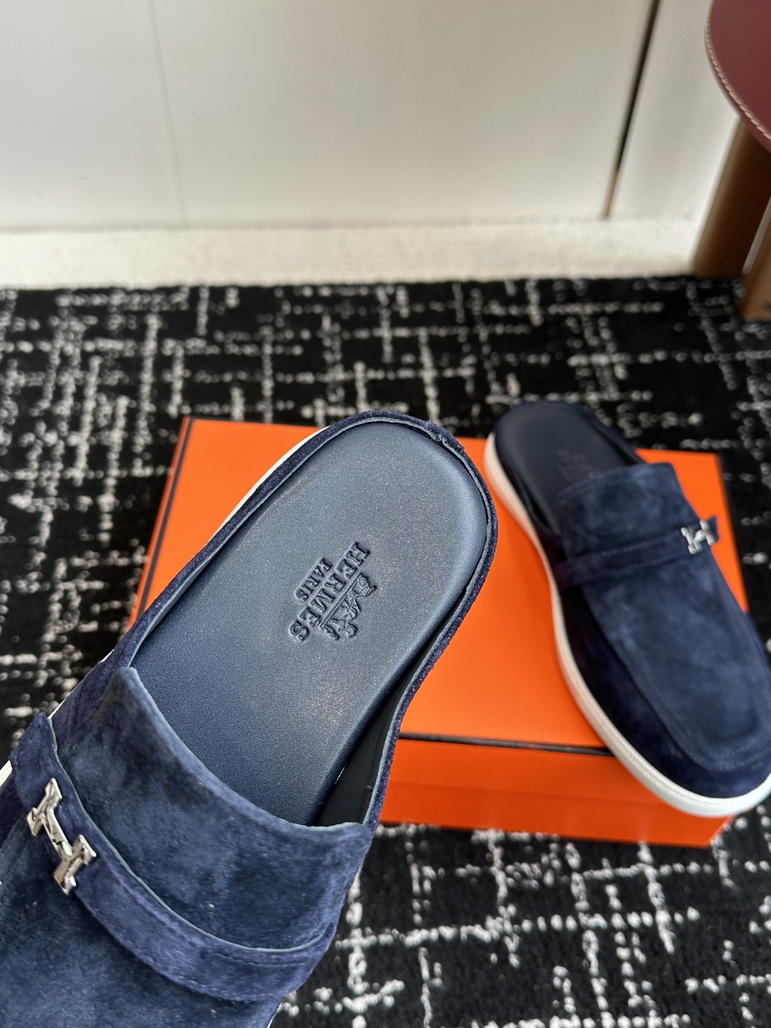 代购级男士+10 hermes ss 25new arrival～ H家 情侣款 穆勒拖鞋新品h家圆头造