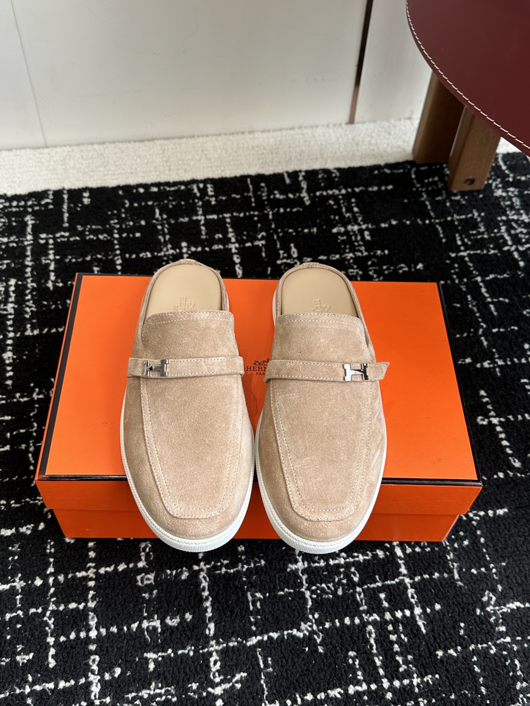 代购级男士+10 hermes ss 25new arrival～ H家 情侣款 穆勒拖鞋新品h家圆头造