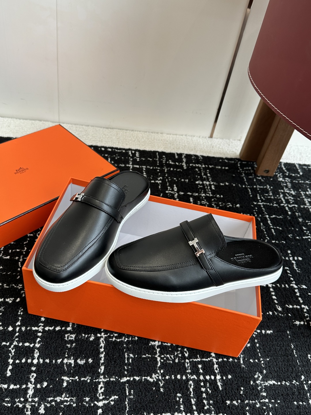 代购级男士+10 hermes ss 25new arrival～ H家 情侣款 穆勒拖鞋新品h家圆头造