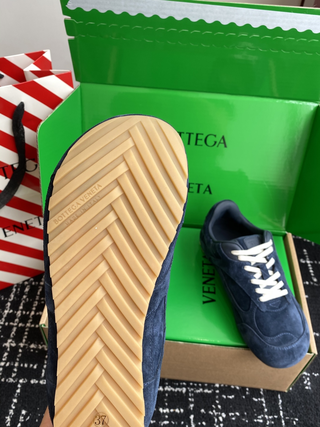 代购级Bottega Veneta BV葆蝶家 25ss新款 情侣款 阿甘鞋 德训运动鞋Sneaker科