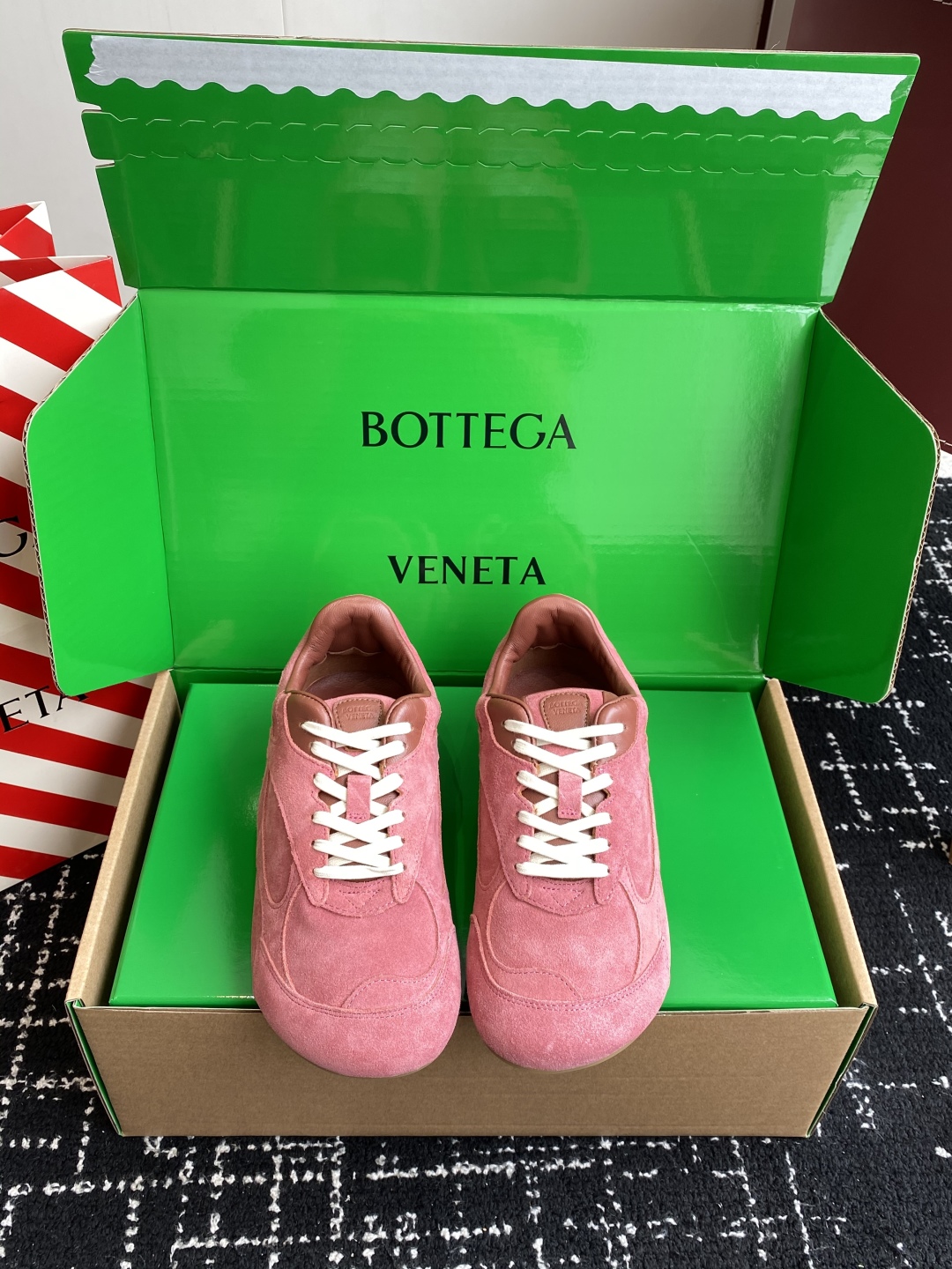 代购级Bottega Veneta BV葆蝶家 25ss新款 情侣款 阿甘鞋 德训运动鞋Sneaker科