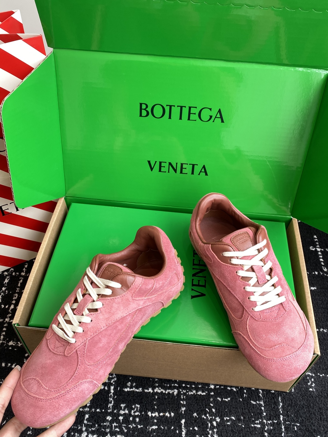 代购级Bottega Veneta BV葆蝶家 25ss新款 情侣款 阿甘鞋 德训运动鞋Sneaker科