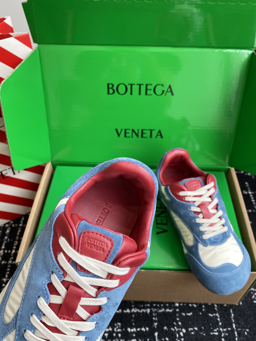代购级Bottega Veneta BV葆蝶家 25ss新款 情侣款 阿甘鞋 德训运动鞋Sneaker科