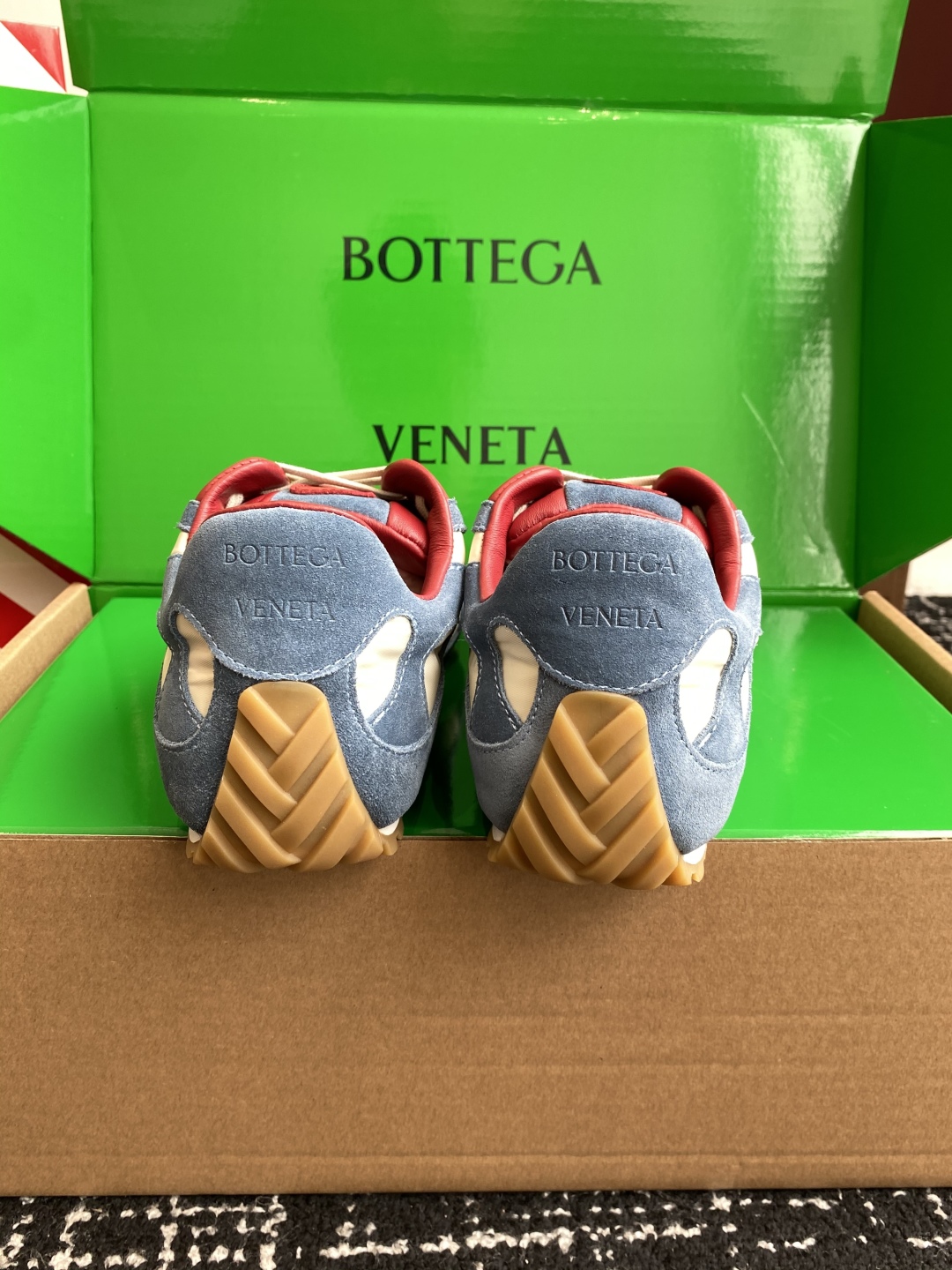 代购级Bottega Veneta BV葆蝶家 25ss新款 情侣款 阿甘鞋 德训运动鞋Sneaker科