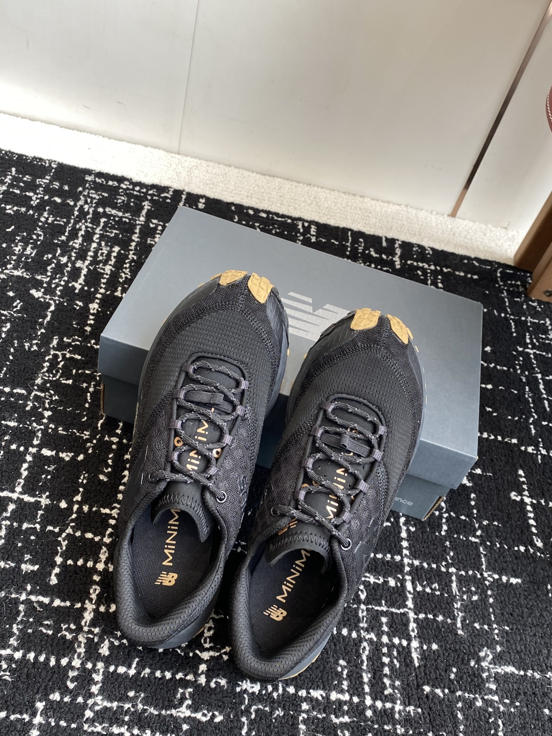 代购级NB新百伦New Balance MT10O”Dusk Rain“系列低帮薄底徒步休闲户外露营运动