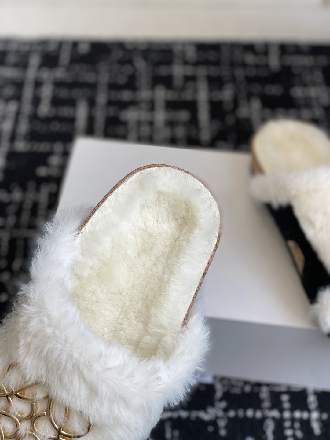 代购级Loewe x Birkenstock 罗意威x勃肯鞋毛毛 博肯皮革绒面双扣时尚休闲平底鞋 牛皮绒