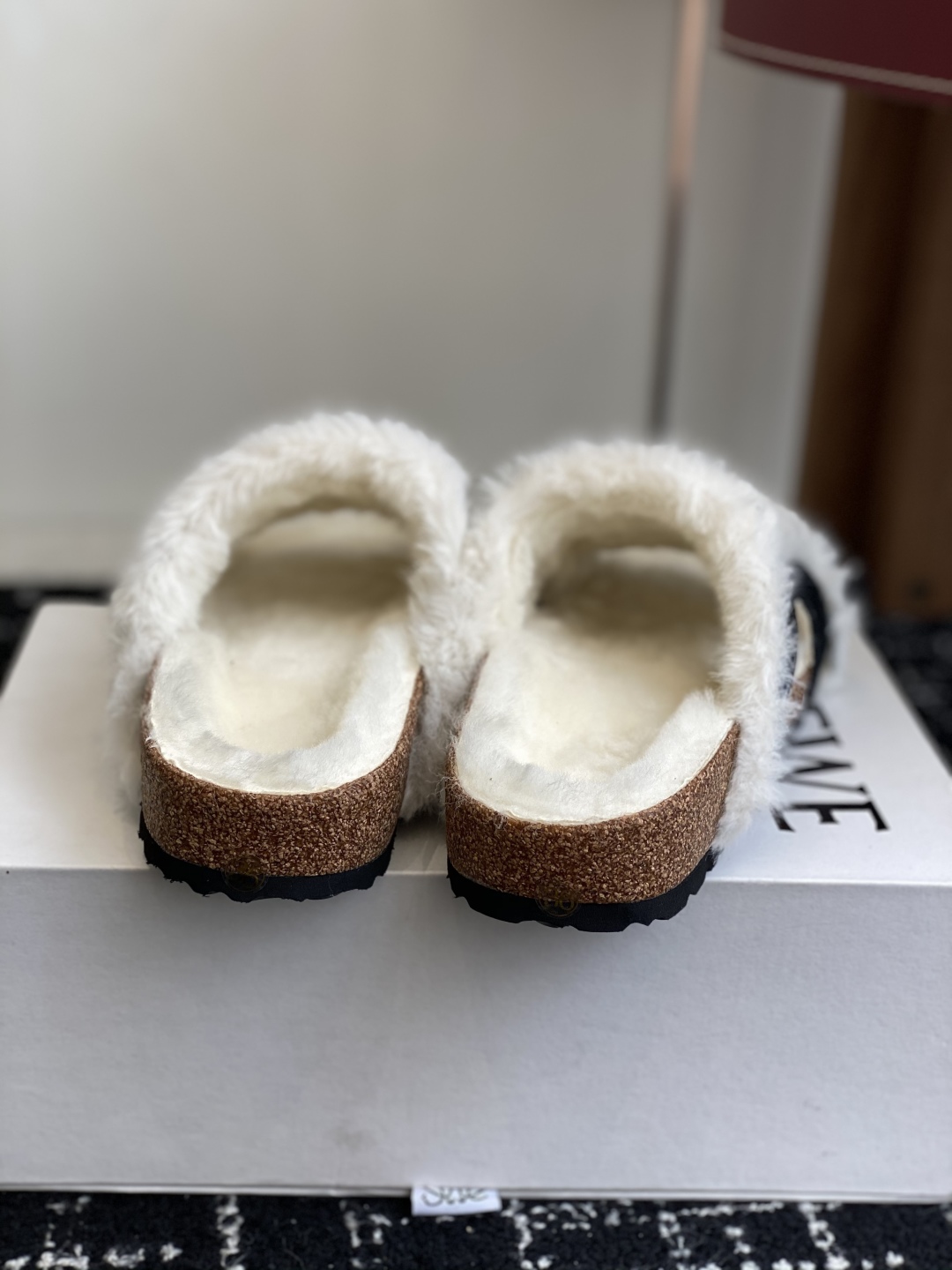 代购级Loewe x Birkenstock 罗意威x勃肯鞋毛毛 博肯皮革绒面双扣时尚休闲平底鞋 牛皮绒