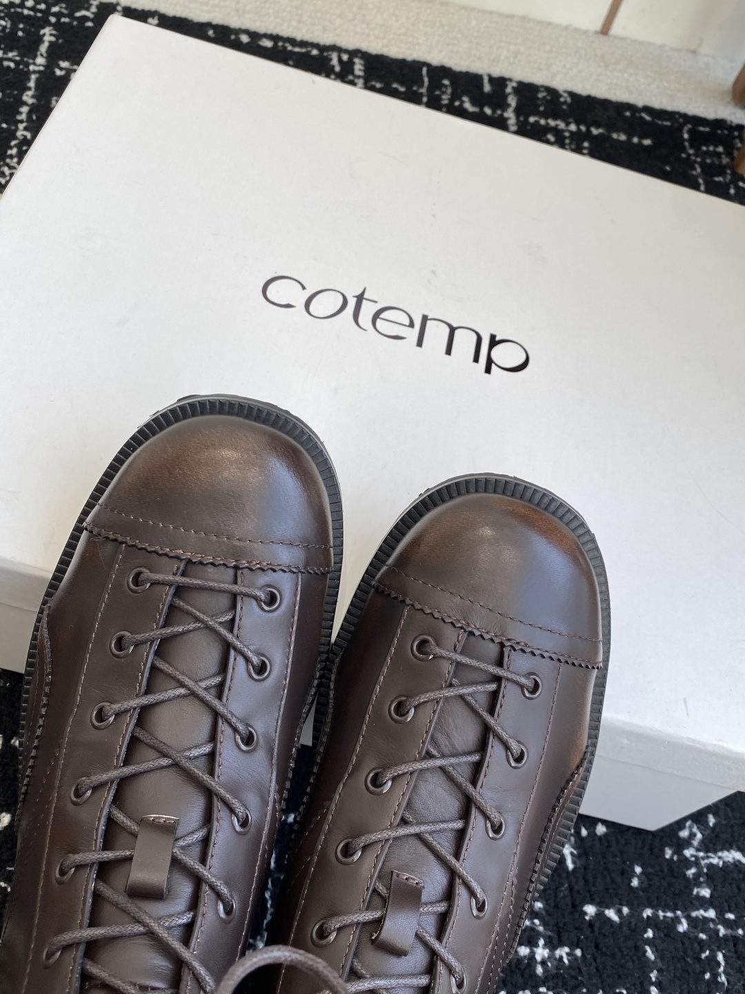 代购级cotemss 秋冬新款 系带短靴太好穿了!Maverick 工程师短靴 Pinecone 冒险与