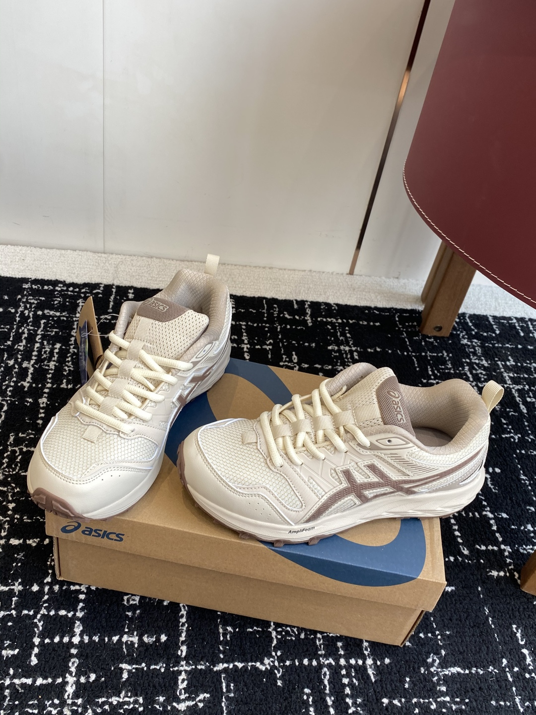 代购级亚瑟士 Asics GEL-SONOMASE CN 运动休闲透气原档案据数开发楦型纸版 洞洞鞋面，