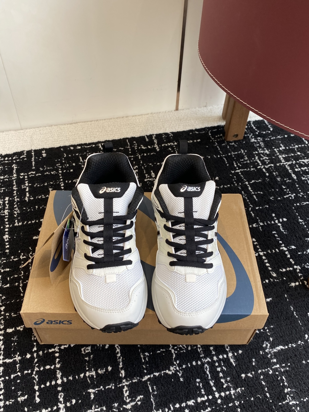 代购级亚瑟士 Asics GEL-SONOMASE CN 运动休闲透气原档案据数开发楦型纸版 洞洞鞋面，