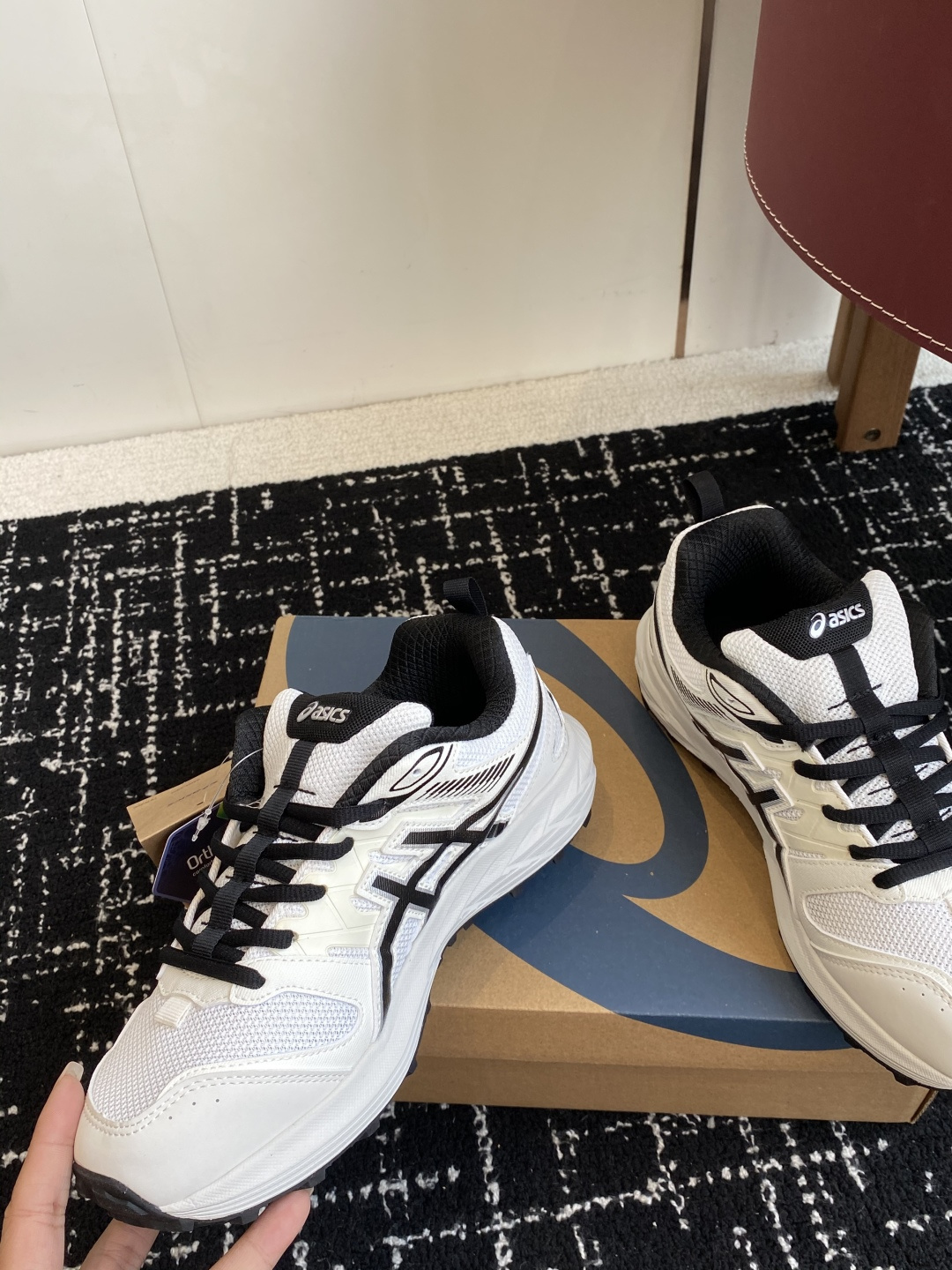 代购级亚瑟士 Asics GEL-SONOMASE CN 运动休闲透气原档案据数开发楦型纸版 洞洞鞋面，