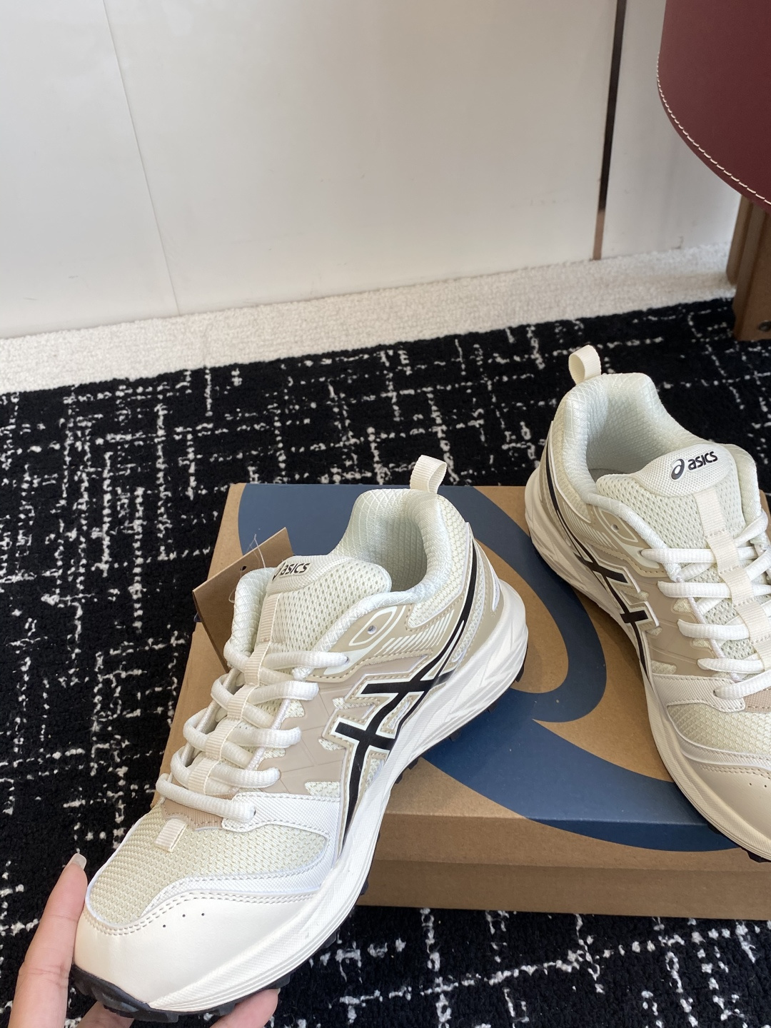 代购级亚瑟士 Asics GEL-SONOMASE CN 运动休闲透气原档案据数开发楦型纸版 洞洞鞋面，