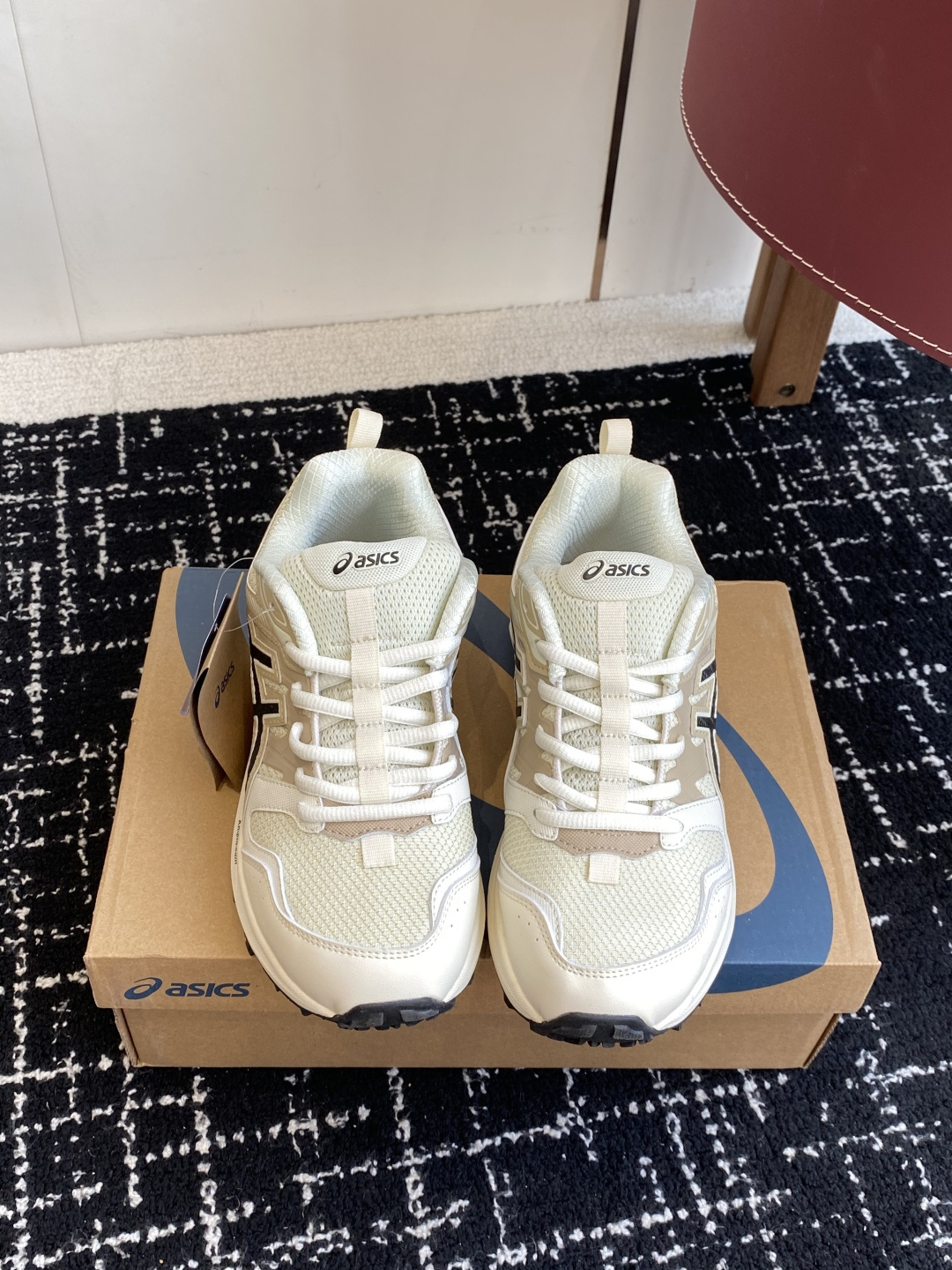 代购级亚瑟士 Asics GEL-SONOMASE CN 运动休闲透气原档案据数开发楦型纸版 洞洞鞋面，