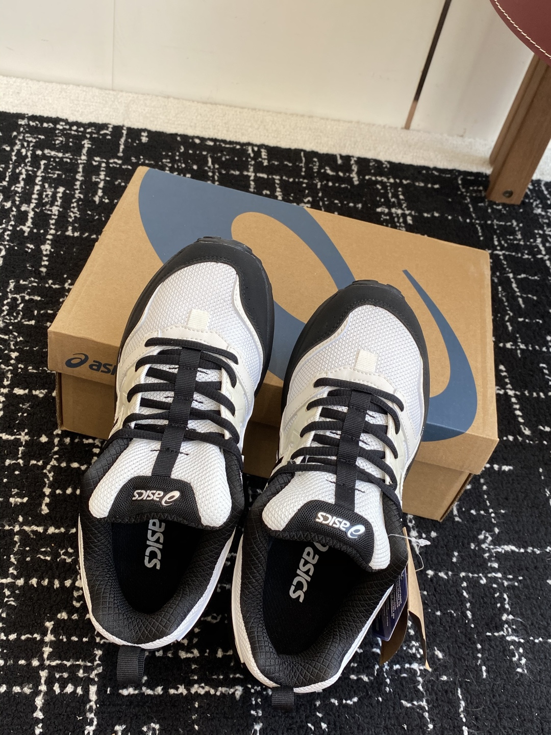 代购级亚瑟士 Asics GEL-SONOMASE CN 运动休闲透气原档案据数开发楦型纸版 洞洞鞋面，