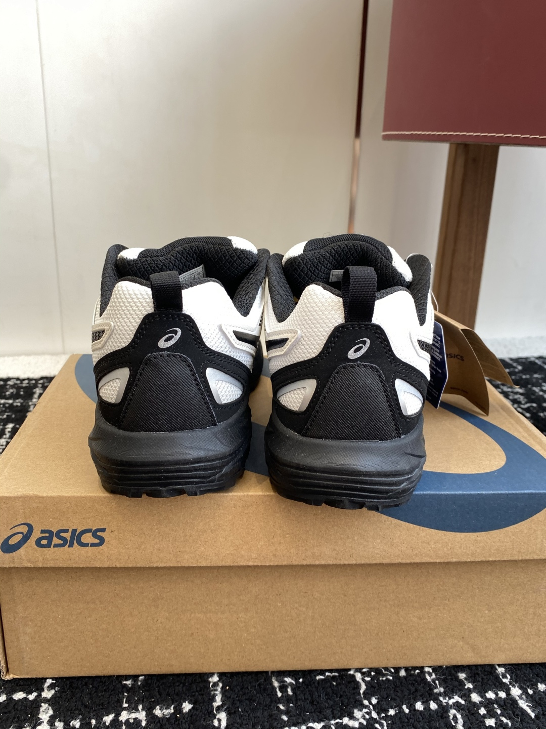 代购级亚瑟士 Asics GEL-SONOMASE CN 运动休闲透气原档案据数开发楦型纸版 洞洞鞋面，