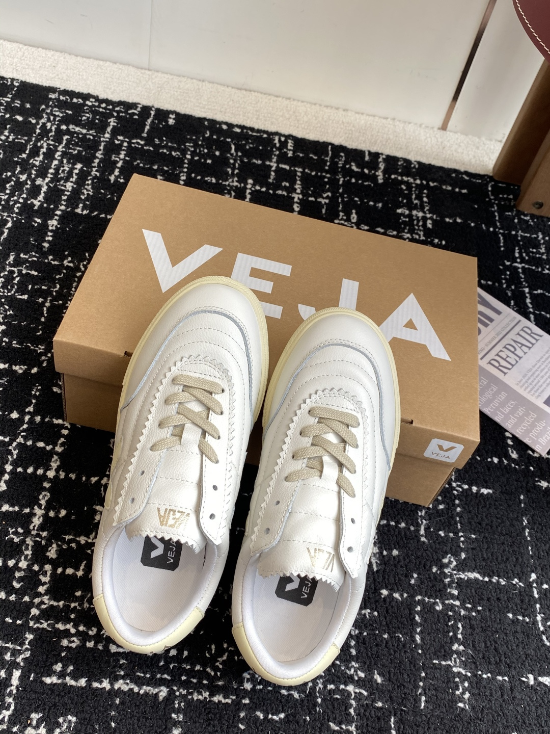 代购级VEJA-新款德训鞋 暴走鞋 舒适度不言而喻！ VEJA 法国小众品牌！韩国欧尼，欧巴太多明星穿了