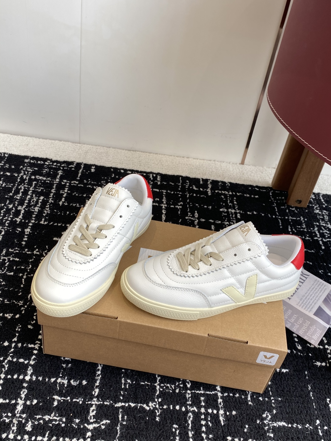 代购级VEJA-新款德训鞋 暴走鞋 舒适度不言而喻！ VEJA 法国小众品牌！韩国欧尼，欧巴太多明星穿了