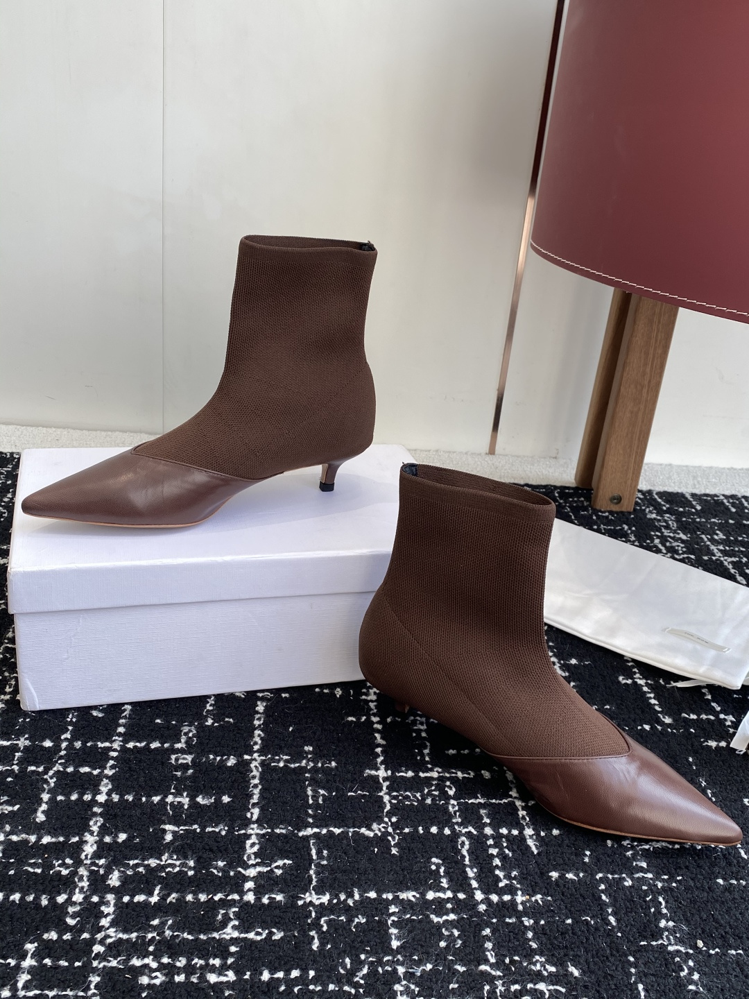 代购级NEOUS小众 秋冬系列 细跟 跟袜靴 原版开发 经典就是经典 好看就是好看材质:整个鞋面1:1复