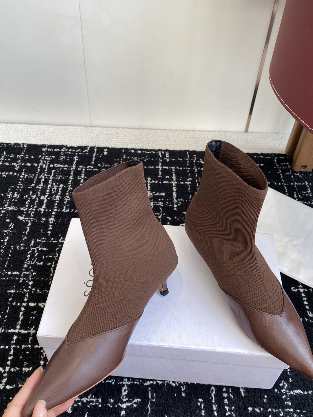 代购级NEOUS小众 秋冬系列 细跟 跟袜靴 原版开发 经典就是经典 好看就是好看材质:整个鞋面1:1复