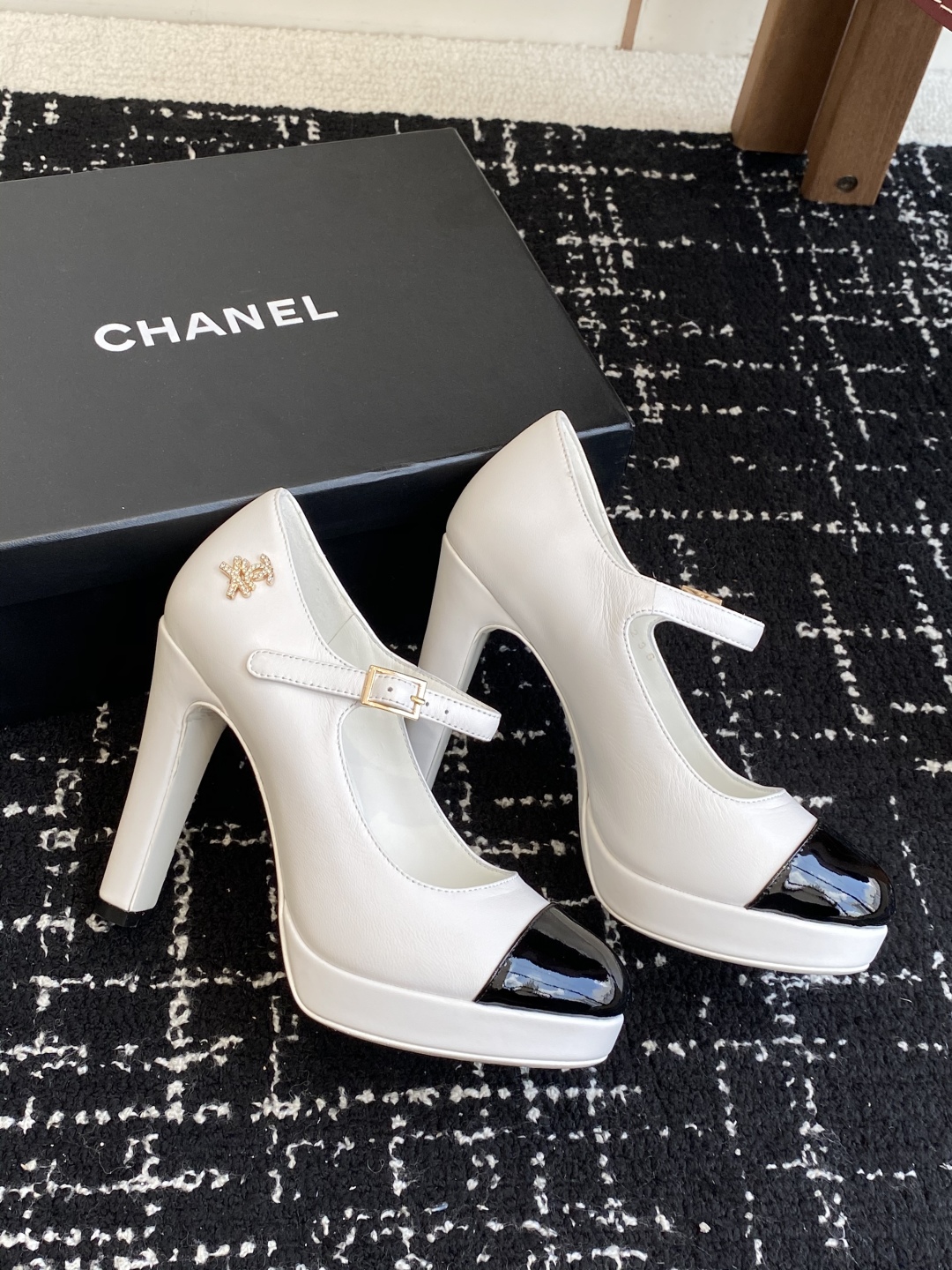 代购级Chanel 小香 25ss最新走秀时装 水台高跟鞋 顶级品质轻奢而不累脚、上脚可随意搭配春夏的服