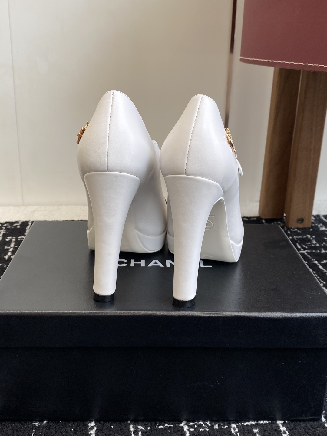 代购级Chanel 小香 25ss最新走秀时装 水台高跟鞋 顶级品质轻奢而不累脚、上脚可随意搭配春夏的服