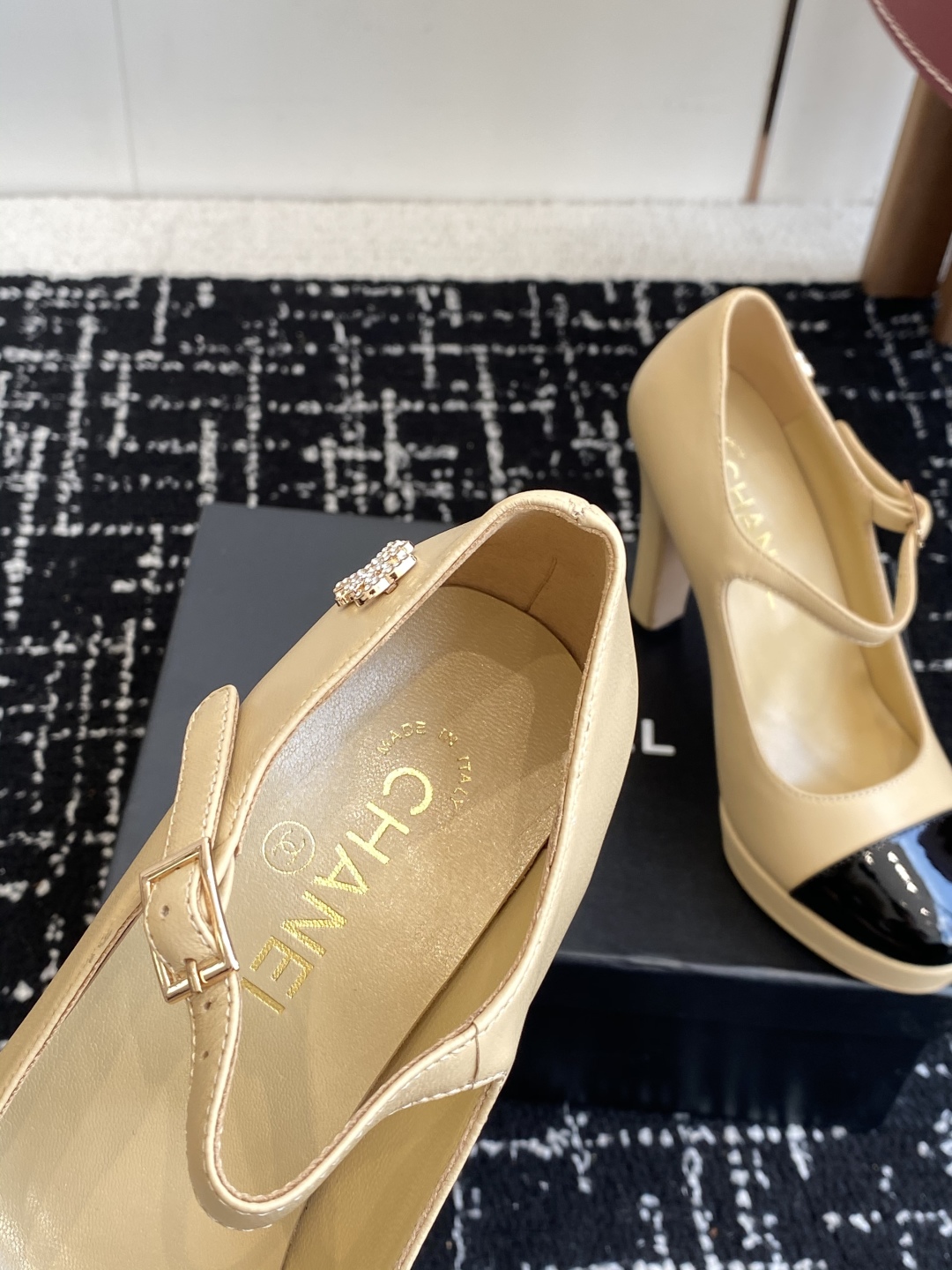 代购级Chanel 小香 25ss最新走秀时装 水台高跟鞋 顶级品质轻奢而不累脚、上脚可随意搭配春夏的服