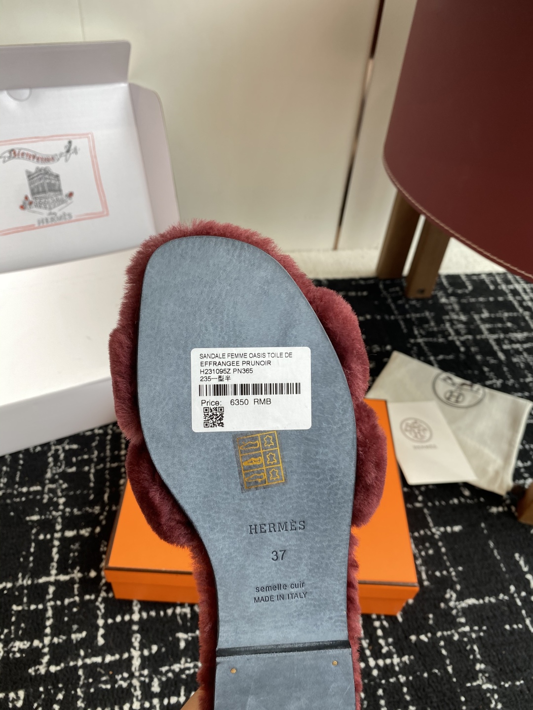 东莞代购级（⚠️官网同步✈️盒包装）爱马仕Hermes 25ss 泰迪毛拖，各大网咖主推款，顶级品质蓬松