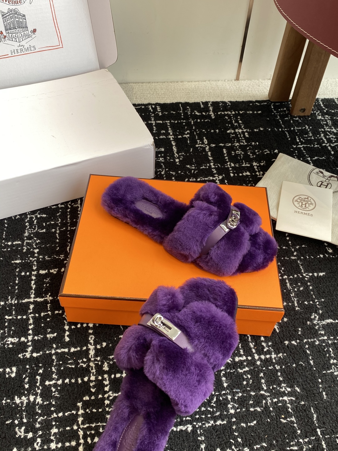 东莞代购级（⚠️官网同步✈️盒包装）爱马仕Hermes 25ss 泰迪毛拖，各大网咖主推款，顶级品质蓬松