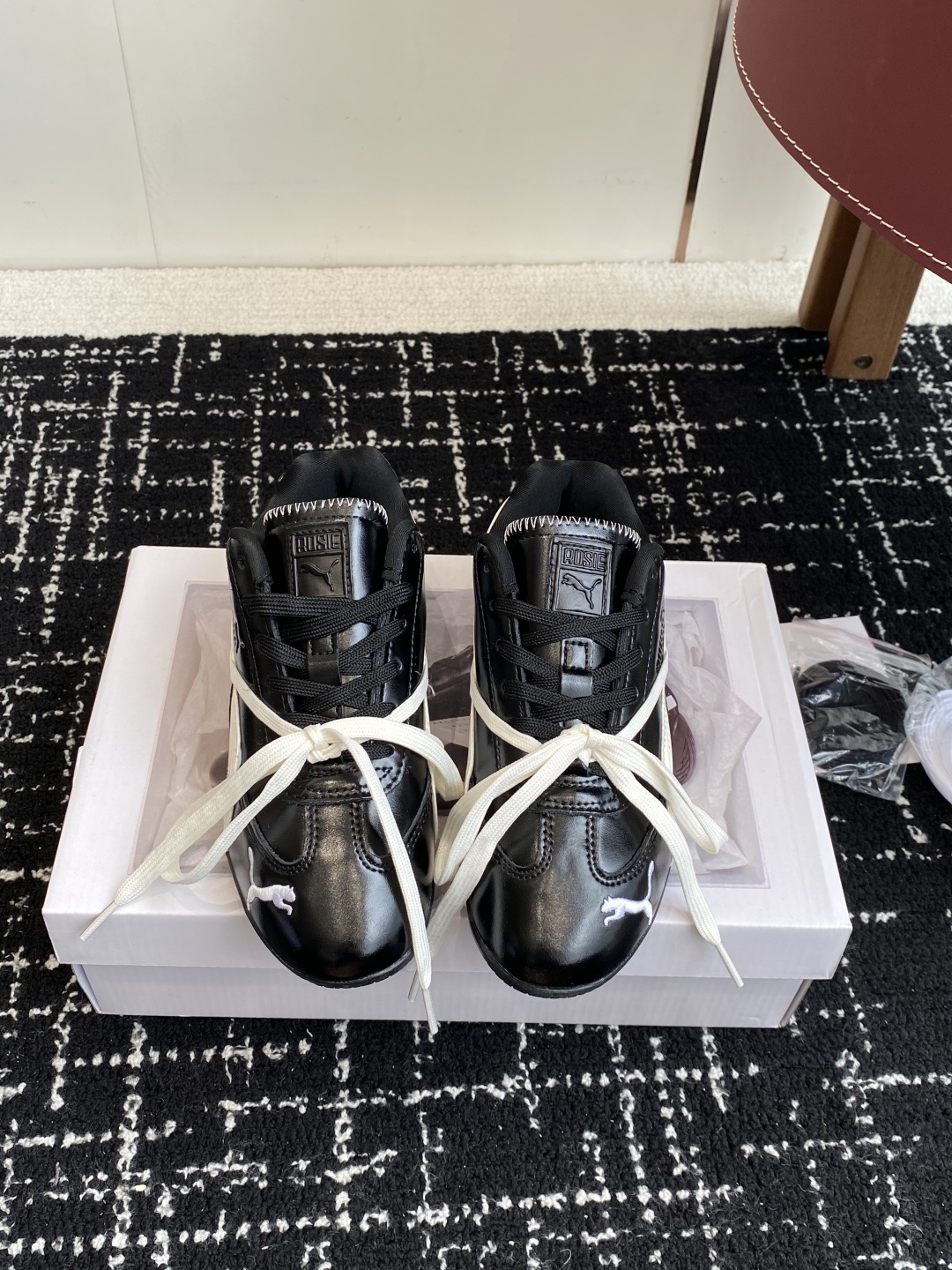 代购级Rose x Puma Speedcat 联名款 极速赛车系列彪马低帮生活休闲鞋 时尚与运动的完美