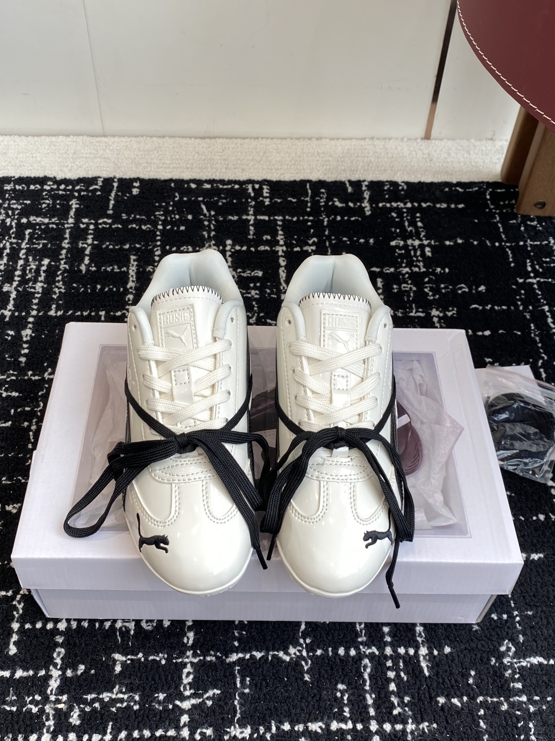 代购级Rose x Puma Speedcat 联名款 极速赛车系列彪马低帮生活休闲鞋 时尚与运动的完美