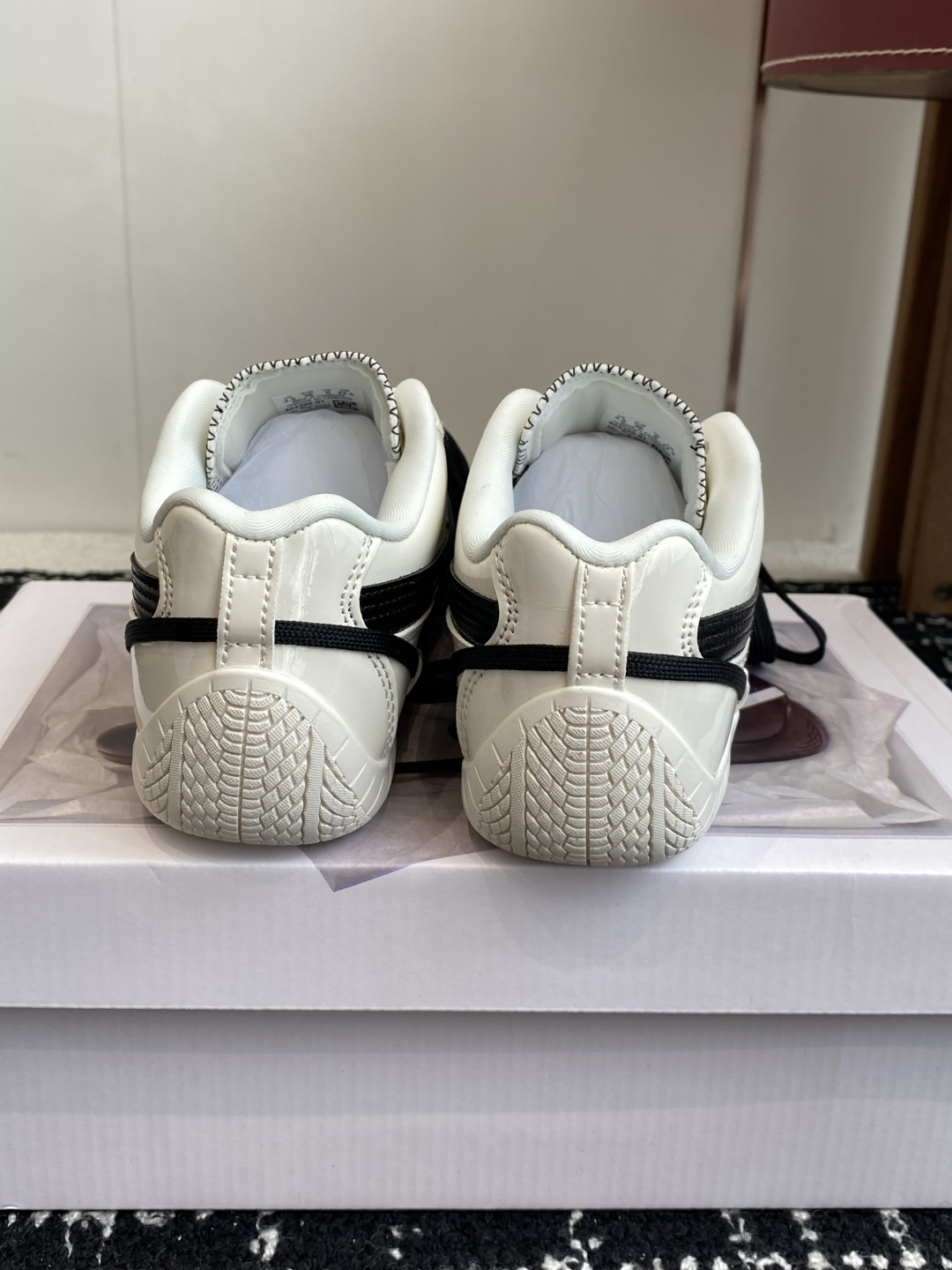 代购级Rose x Puma Speedcat 联名款 极速赛车系列彪马低帮生活休闲鞋 时尚与运动的完美