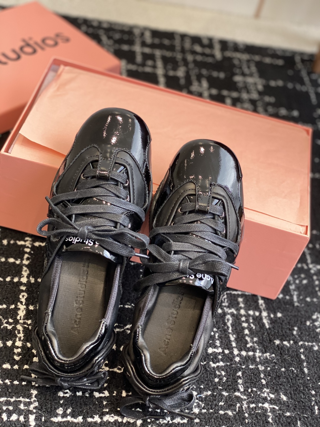 代购级 Acne Studios 25ss 春夏季新款走秀款芭蕾鞋可以说每一双都是可以珍藏的鞋子 今年这