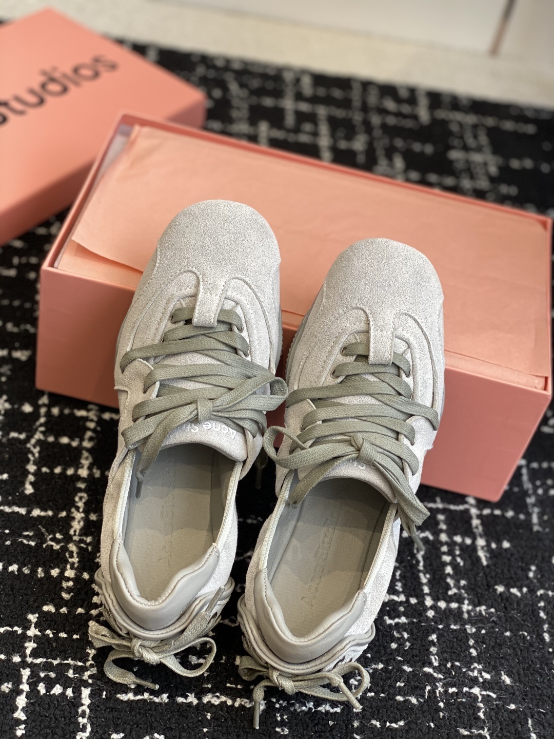 代购级 Acne Studios 25ss 春夏季新款走秀款芭蕾鞋可以说每一双都是可以珍藏的鞋子 今年这
