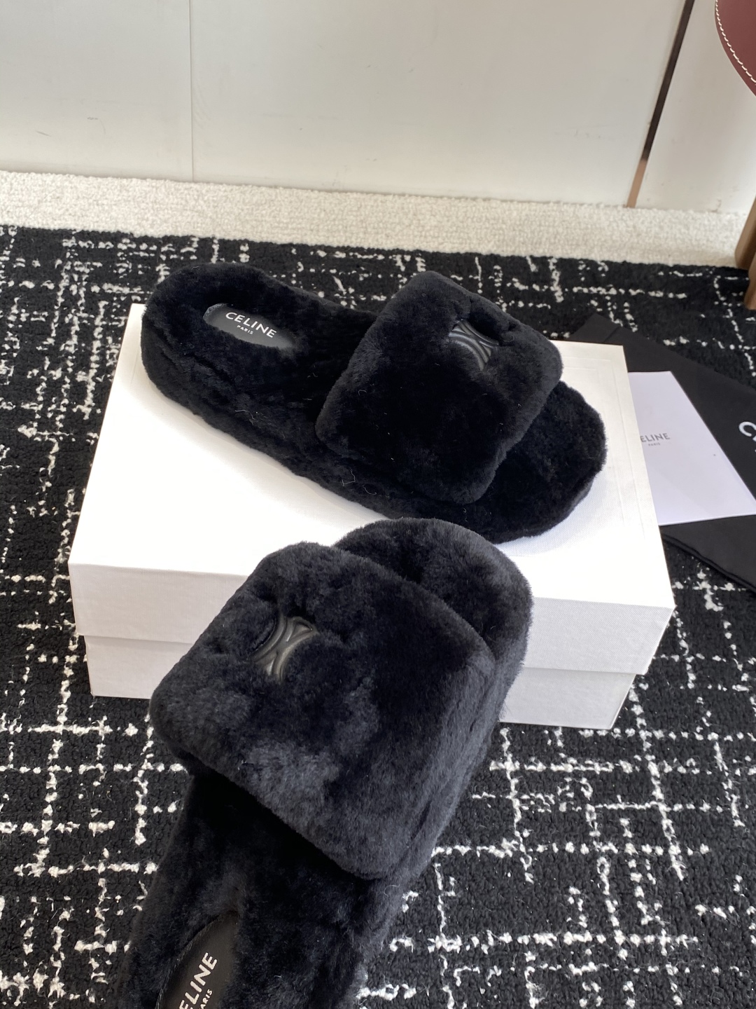 Celine Women's Shearling Wool Slip-On Slippers - Cozy & Stylish 6 cmp i1757435156544 444 0 4